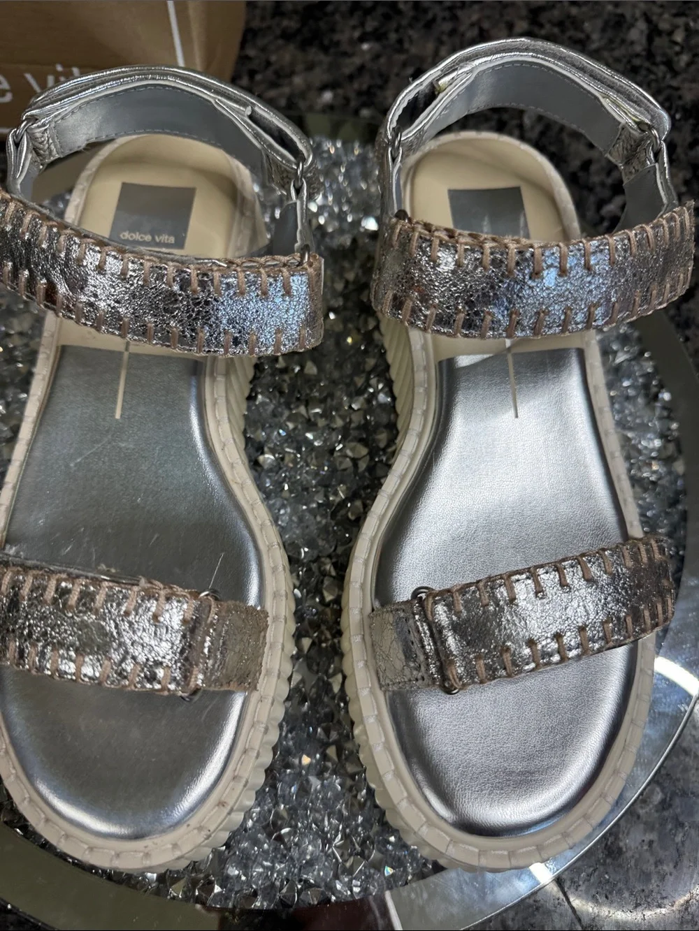 Dolce Vita Silver metallic leather Platform Sandals with Cream Sole NEW 8.5